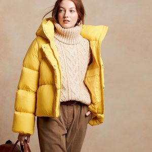 Banana republic short puffer